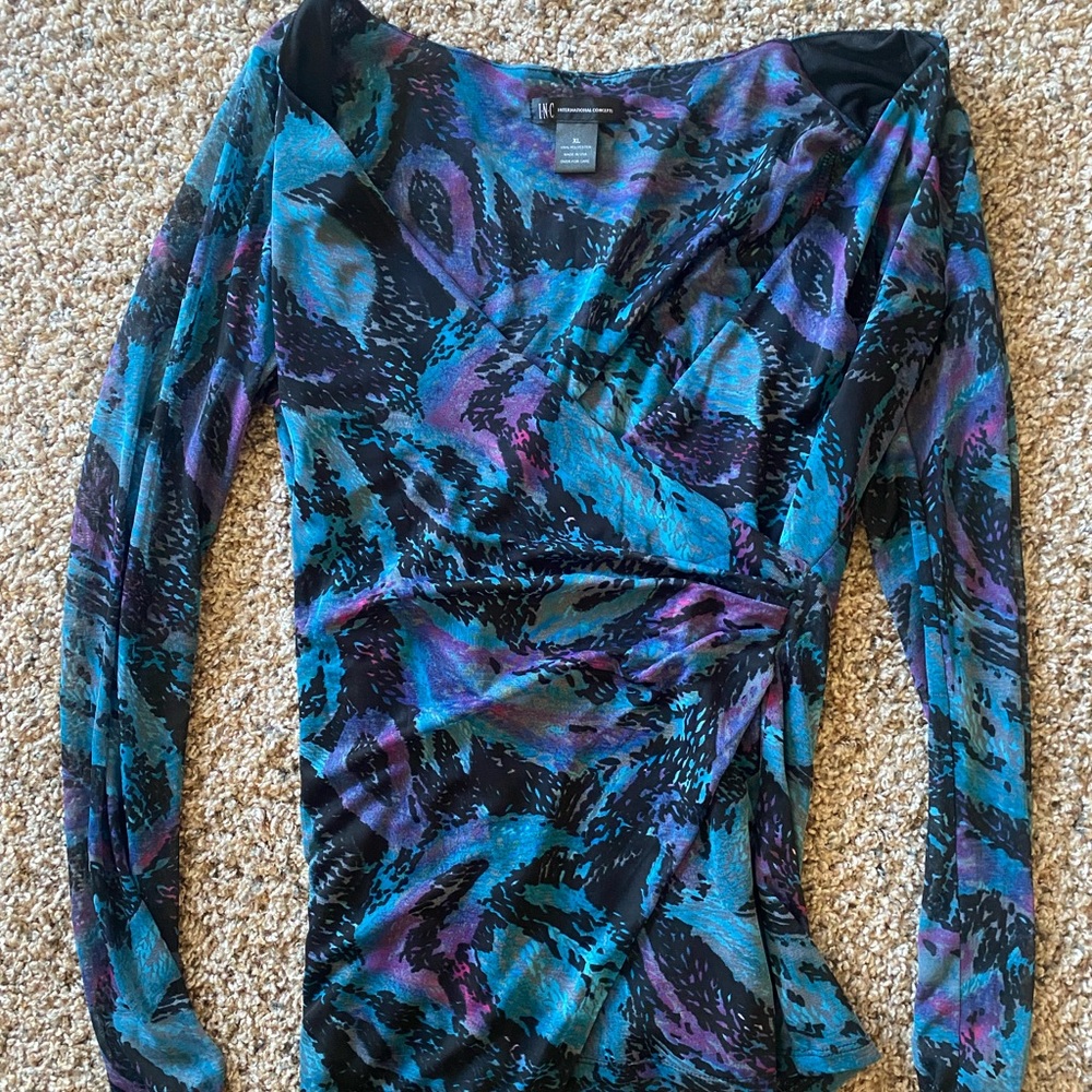 Women’s blue and purple blouse